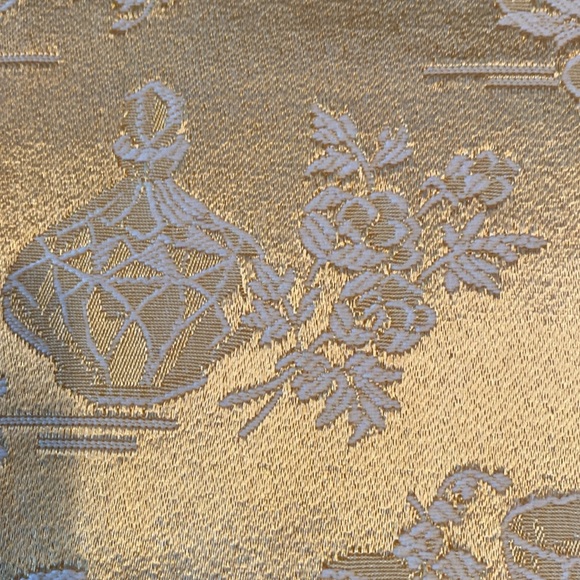 Amazing Antique Pair of Chinoiserie Curtains - Picture 8 of 12